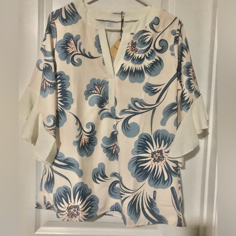 Cherry Betty Cream Floral Split-Neck Tunic with Blue Print~NWT~